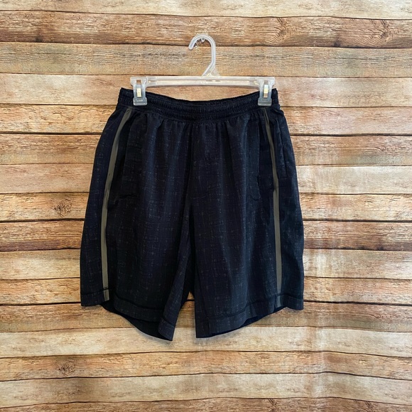 lululemon athletica Other - Lululemon Pace Breaker Black Gray Shorts Small